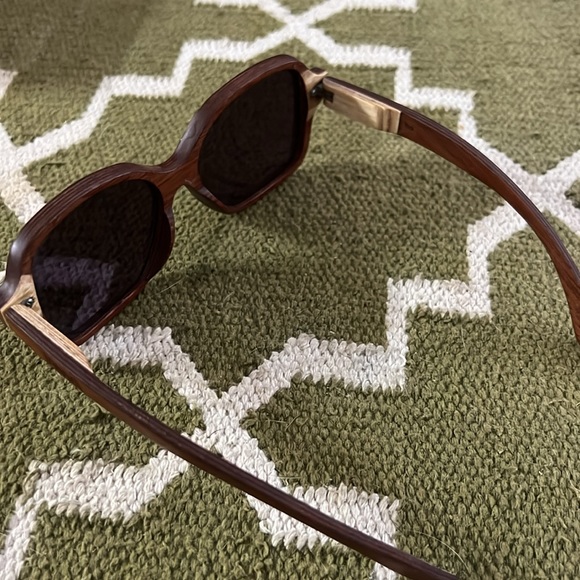Anna Tiger eyed Sunglasses